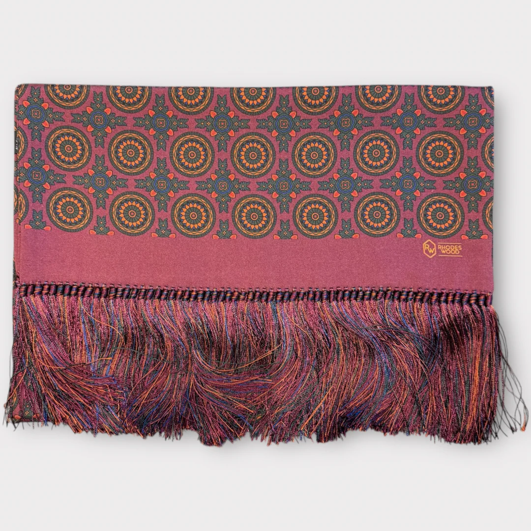 Large medallion Silk scarf - Image 3