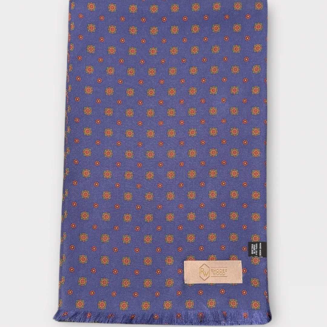 Patterned Tubular scarves - Image 3
