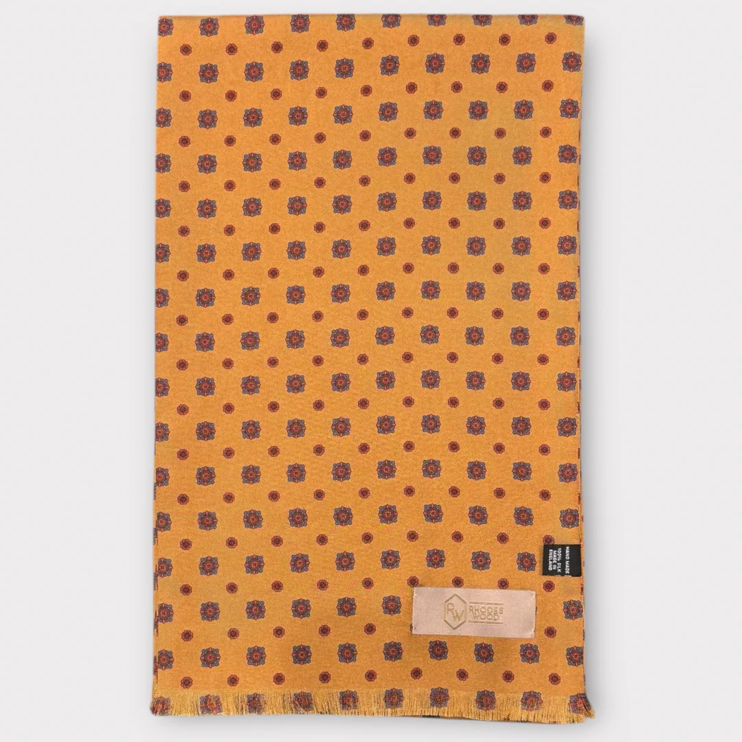 Patterned Tubular scarves - Image 5