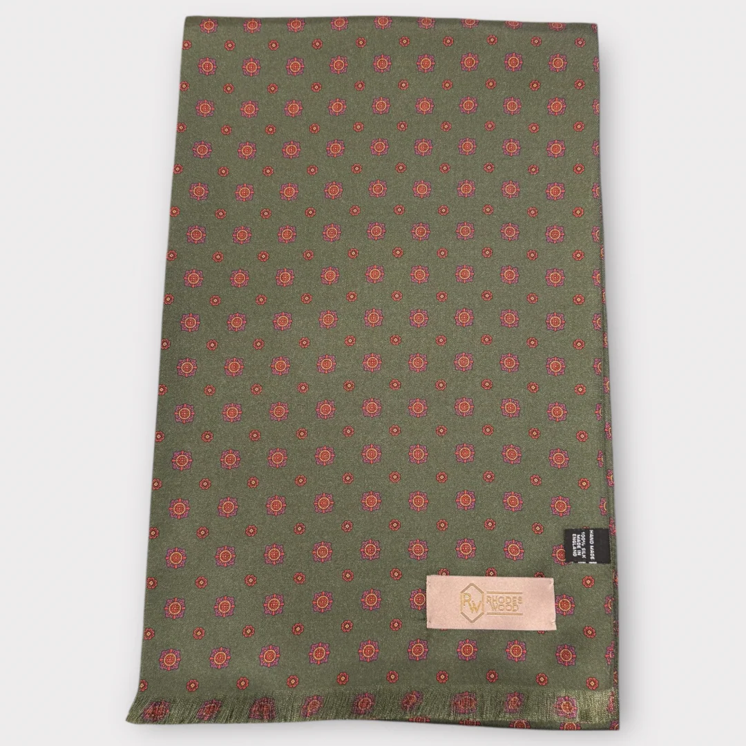 Patterned Tubular scarves - Image 9